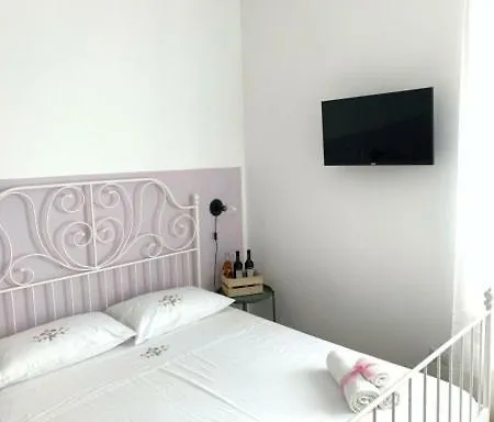 Talia Bed & Breakfast